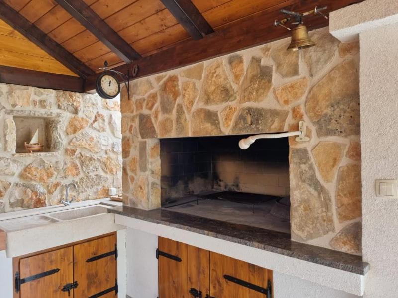 Kuca Za Odmor Dijana Villa Gornje Selo Exteriör bild