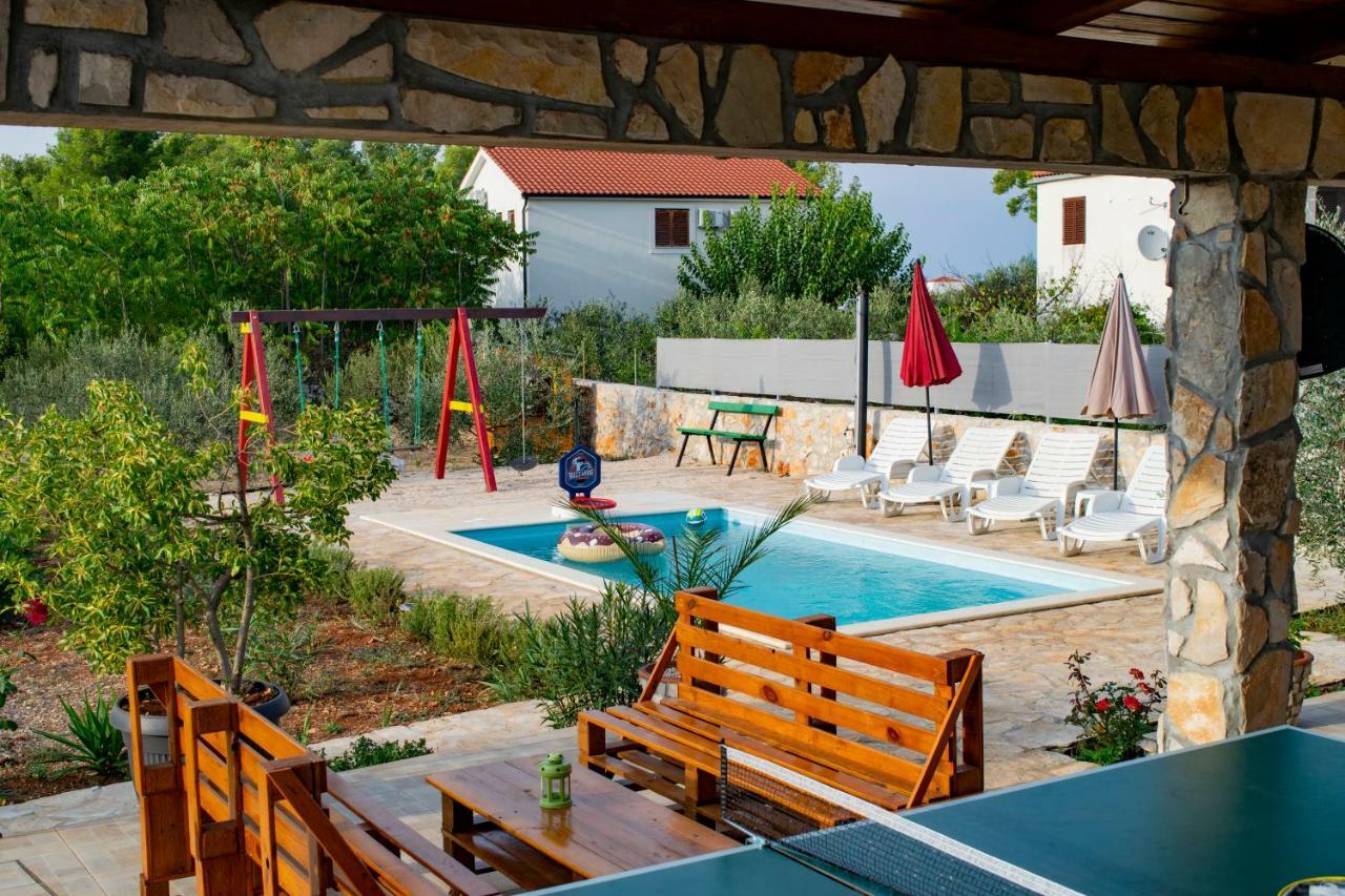 Kuca Za Odmor Dijana Villa Gornje Selo Exteriör bild