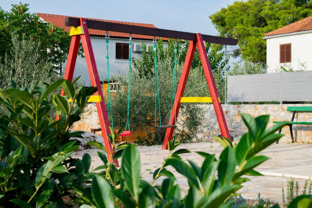 Kuca Za Odmor Dijana Villa Gornje Selo Exteriör bild