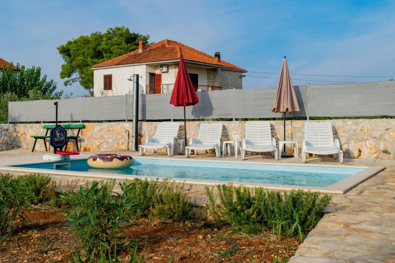 Kuca Za Odmor Dijana Villa Gornje Selo Exteriör bild