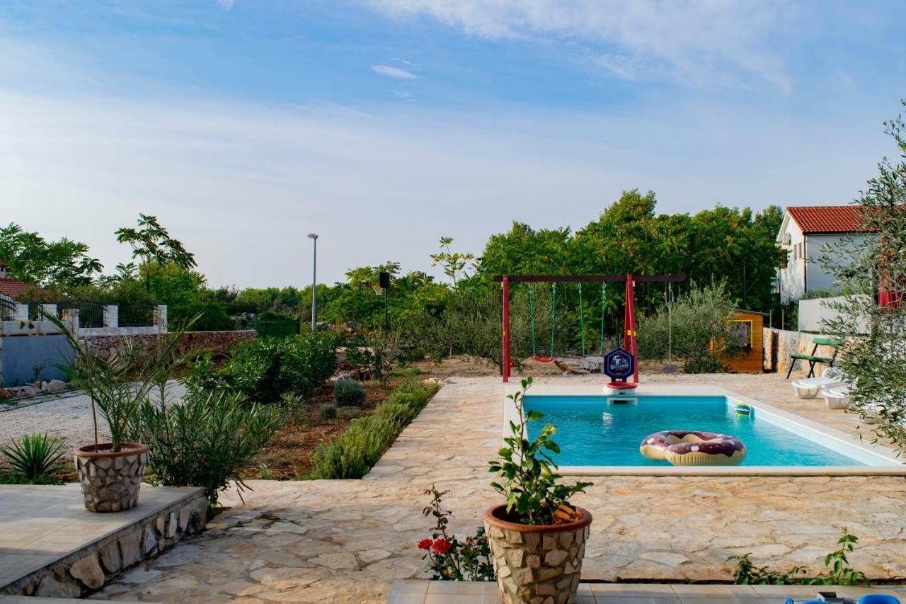 Kuca Za Odmor Dijana Villa Gornje Selo Exteriör bild