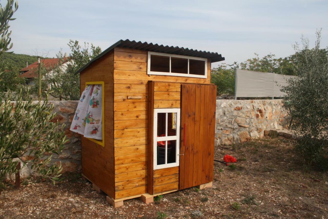 Kuca Za Odmor Dijana Villa Gornje Selo Exteriör bild